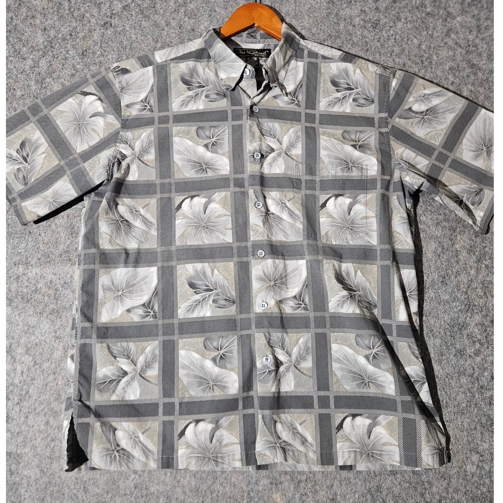 Tori Richard Button Up Shirt Men XL Gray Floral Plaid Cotton Blend Short Sleeve